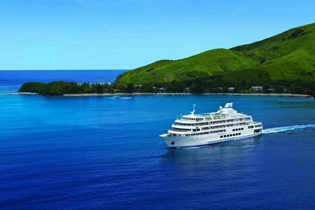 Captain Cook Cruises Fiji - Reef Endeavour Denarau Island Buitenkant foto