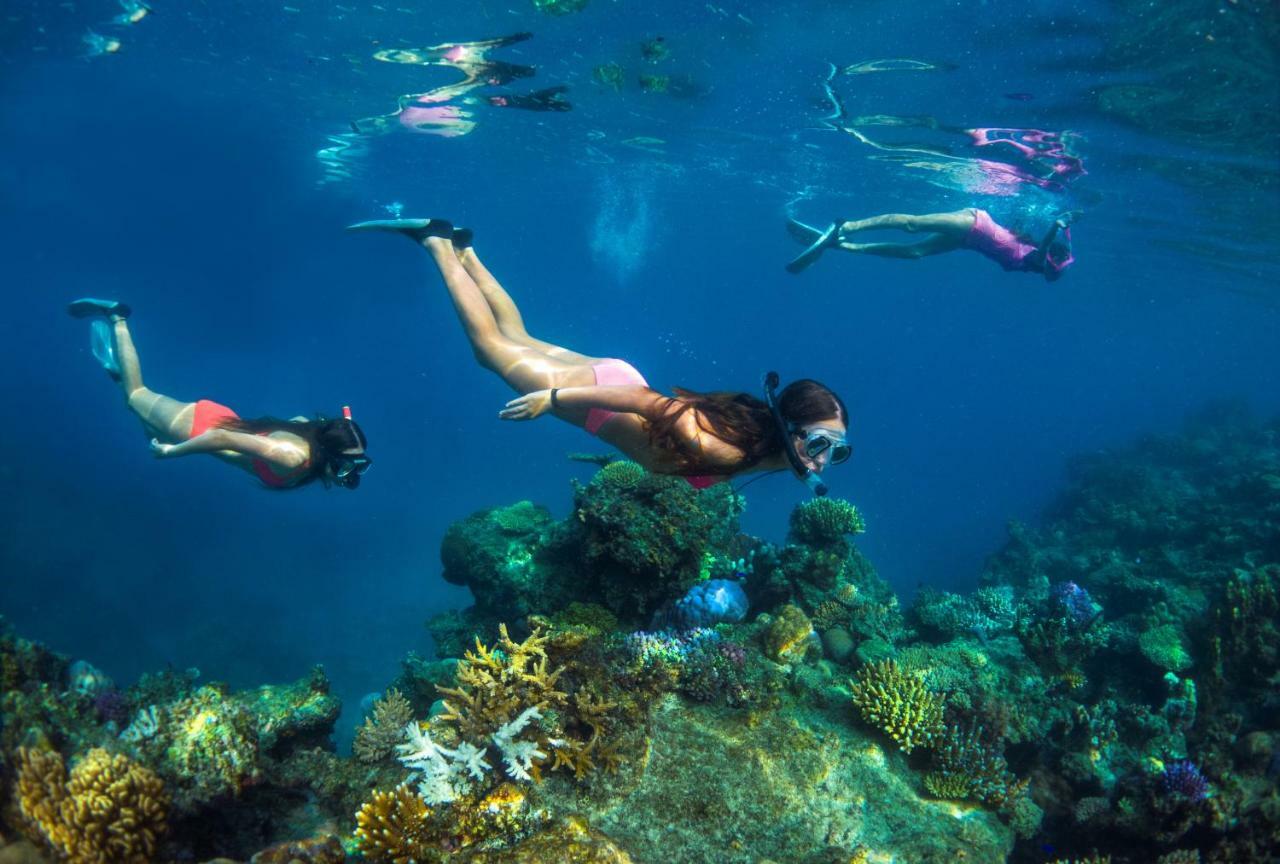 Captain Cook Cruises Fiji - Reef Endeavour Denarau Island Buitenkant foto